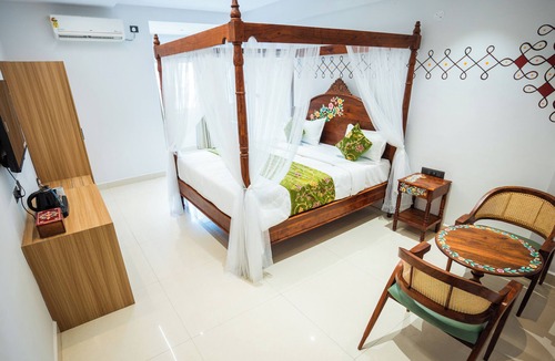 Hyderabad Hotel | Hotel Indiana Hitech City