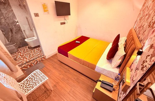 Nilje Gaon Hotel | Hotel Iris Inn - Near Lodha Palava, Dombivali