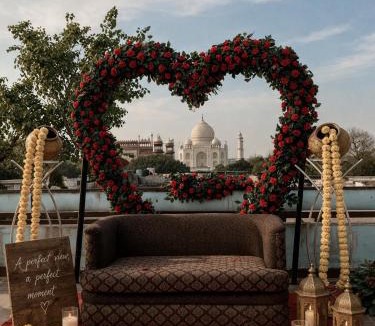 Taj Ganj Hotel | Hotel Kamal Nearest To Taj Mahal