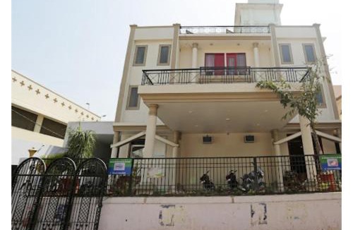 Varanasi House | Hotel Kamesh Hut, Varanasi