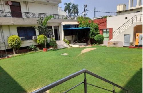 Varanasi House | Hotel Kamesh Hut, Varanasi