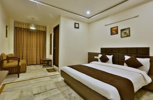 Ahmedabad City Centre Hotel | Hotel Kamran Palace