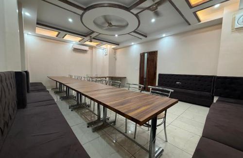 Zirakpur Hotel | hotel kartik zirakpur chandigarh