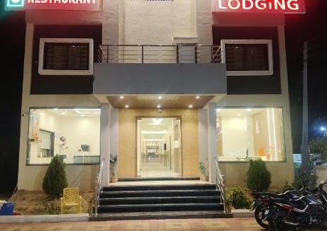 Shani Shingnapur Hotel | Hotel Keshar Palace Shani Shingnapur