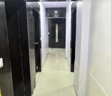 Navrangpura Hotel | Hotel keshav