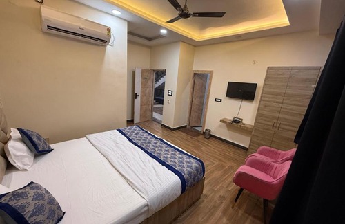 Kanpur Hotel | Hotel Keshav Villa