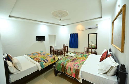 Amar Sagar Pol Hotel | Hotel Kings Villa Jaisalmer