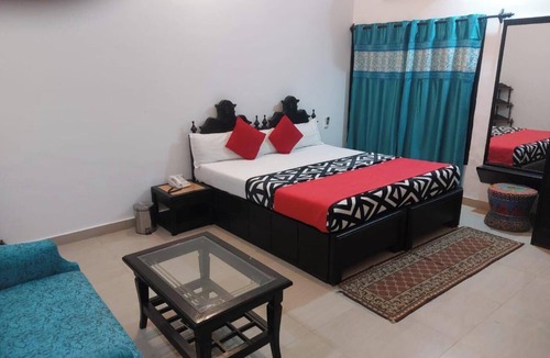 Bharatpur Hotel | Hotel Kiran Villa Palace