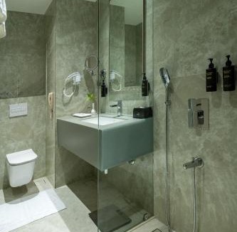 Bhim Nagar Hotel | Hotel Kohinoor Continental, Airport