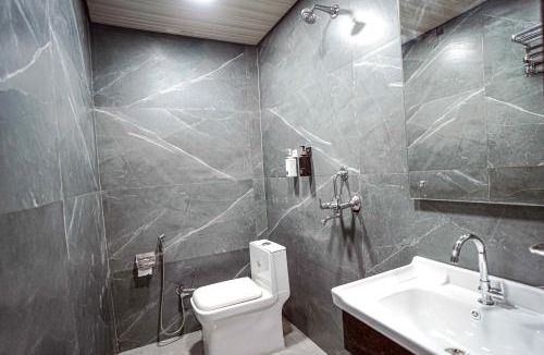 Bareilly Hotel | Hotel Konark INN