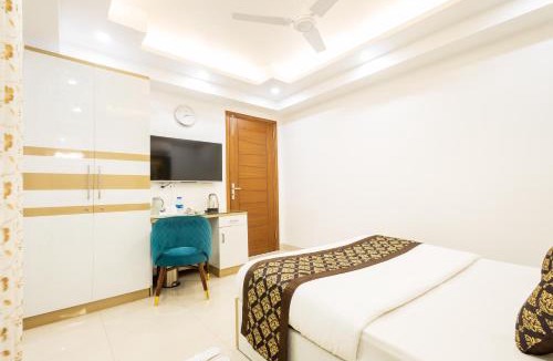 Gurugram House | Hotel Krish - Near Medanta and Fortis Hospital Gurugram