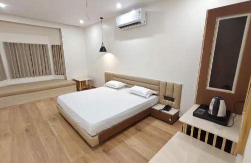 Sanand Hotel | Hotel Krishiv- Sanand