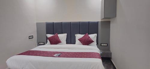 Wankaner Hotel | Hotel Krishna