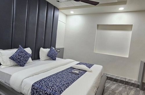 Wankaner Hotel | Hotel Krishna