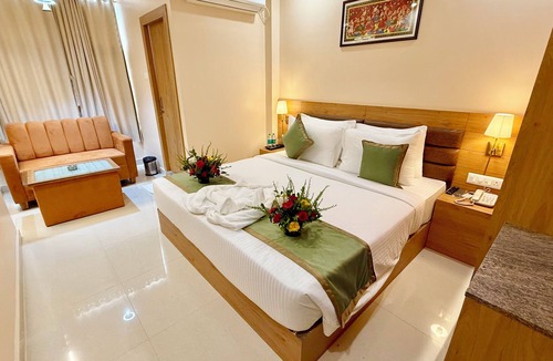 Puri Hotel | Hotel La Bella - near Sea Beach
