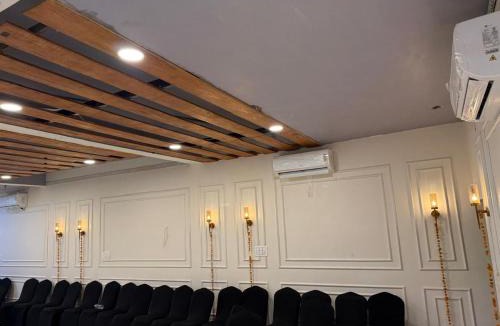 Gwalior Hotel | Hotel La Opera