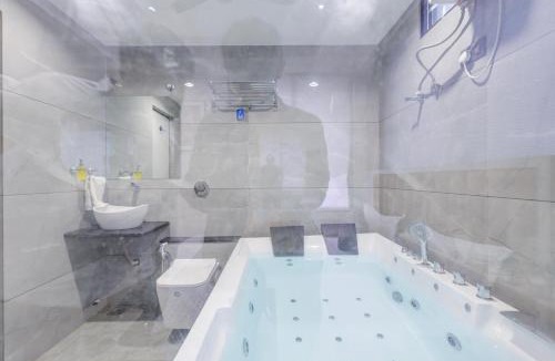 Kalol Hotel | Hotel Lacasa