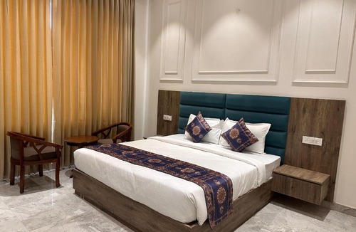 Khattalwada Hotel | Hotel Le Mirage Chandigarh Zirakpur