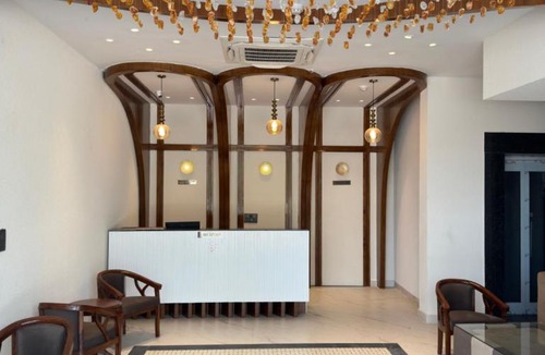 Khattalwada Hotel | Hotel Le Mirage Chandigarh Zirakpur