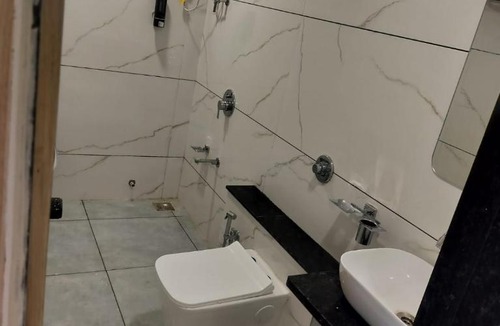 Gandhinagar Hotel | Hotel Lee Fortune
