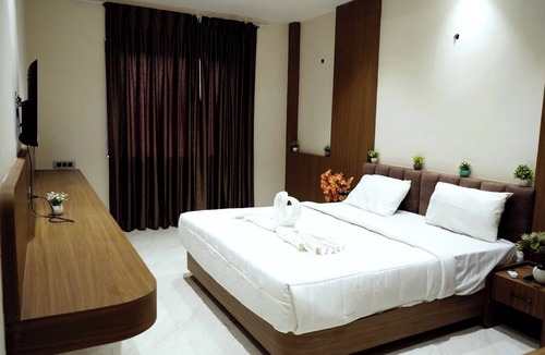 Jhalawar Hotel | HOTEL LEELA INN