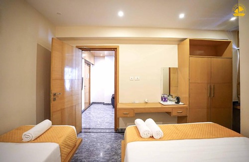 Gachibowli Hotel | Hotel Liv By Yellow Bells