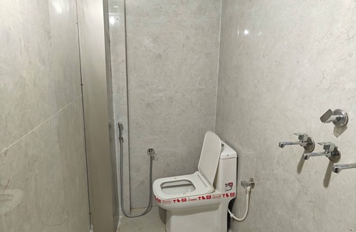 Indira Nagar Hotel | Hotel Loknath Inn
