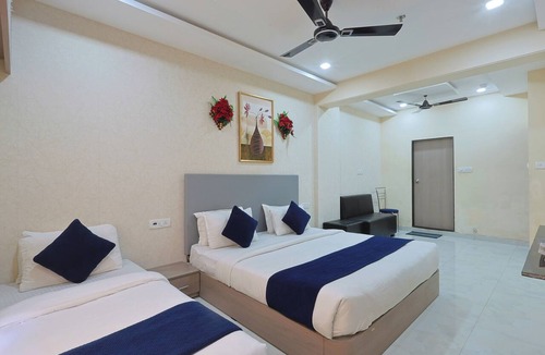 Dwarka Hotel | Hotel Lord Krishna Dham
