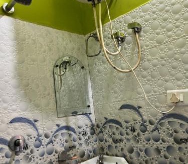 Khatima Hotel | Hotel Lotus