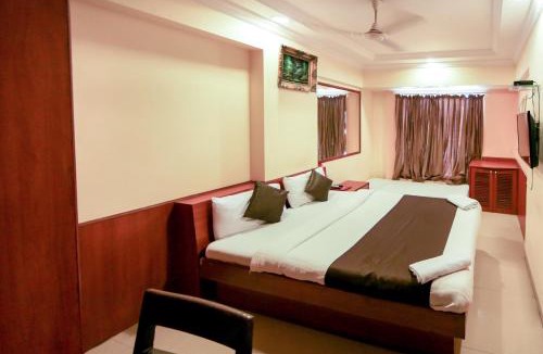 Malad East Hotel | Hotel Lucky Near Nesco
