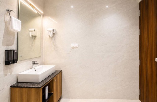 Bathri Hotel | Hotel Luxeevista By Navodayans