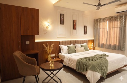 Shivpuri Hotel | Hotel Madhuram Shivpuri