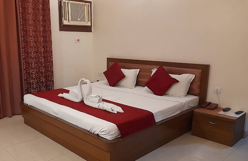Ghaziabad Hotel | Hotel Maiden Residency