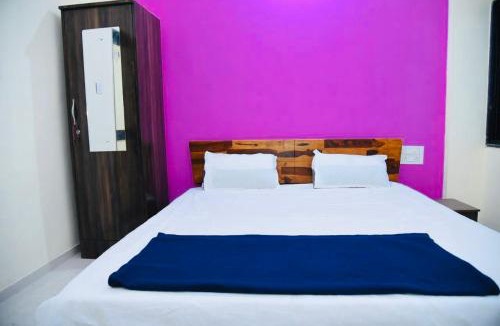 Jejuri Hotel | Hotel Malhar Inn