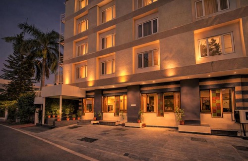 Udaipur Hotel | Hotel Mandovin - A Premium Hotel In Udaipur