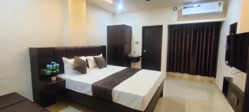 Bhopal Hotel | Hotel Manoj