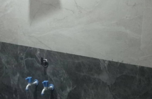 Kalmeshwar Hotel | Hotel Maratha Palace