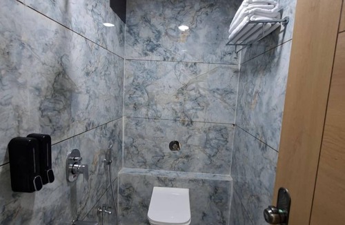Dwarka Hotel | Hotel Matrushree - Near Shree Dwarkadhish Temple