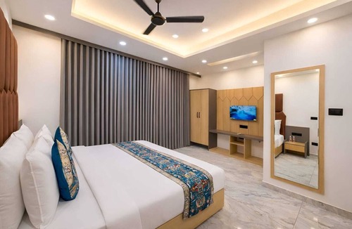 Dwarka Hotel | Hotel Matrushree - Near Shree Dwarkadhish Temple