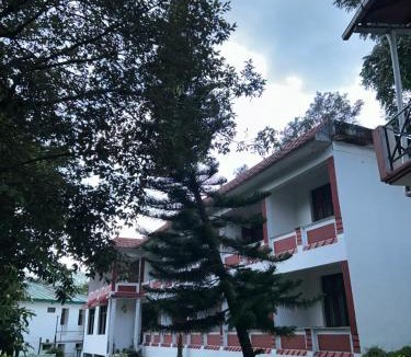Bhimtal Hotel | Hotel Maya Regency