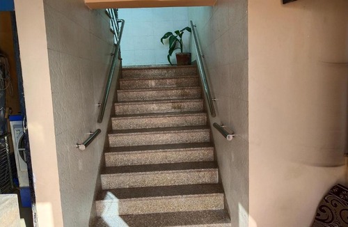 Sarkhej Hotel | HOTEL MAYUR PARK & RESIDENCY