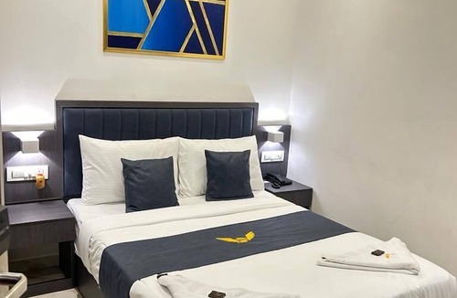 Goregaon East Hotel | Hotel MIG SUITES