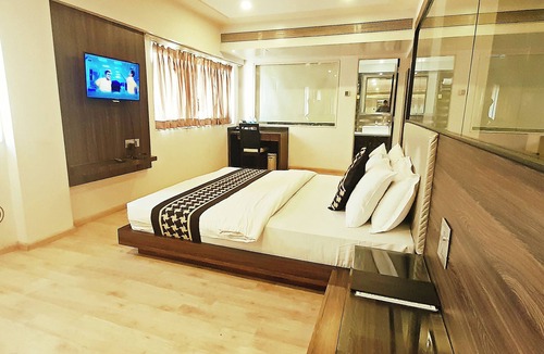 Juhu Hotel | Hotel Mumbai House Juhu