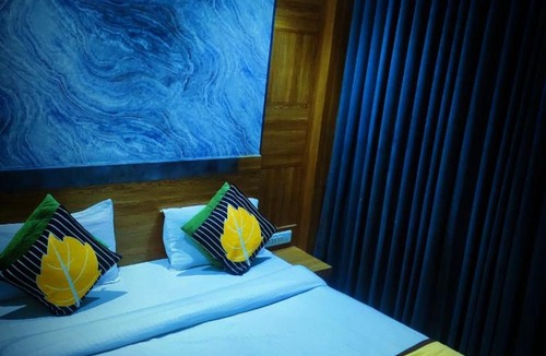 Ahmedabad Hotel | Hotel New Empire