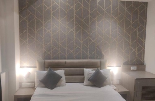 Ahmedabad Hotel | Hotel New Empire