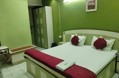 Kanpur Hotel | Hotel Nirmal Palace