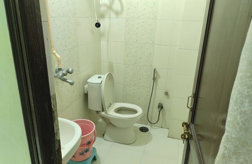 Kanpur Hotel | Hotel Nirmal Palace