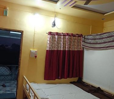 Mahurgad Hotel | Hotel Nirmalai Palace Mahur