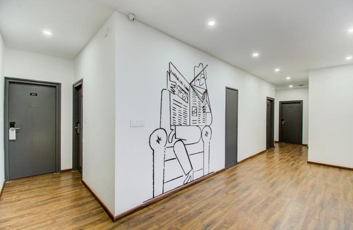 Sainik Farm Hotel | Hotel O A Square Residency 2