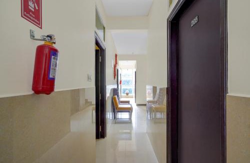 Agara Hotel | Hotel O Ambedkar Nagar Bus Terminal Formely Red Cherry